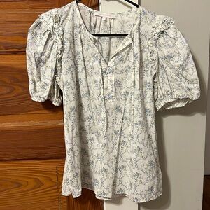 Olivaceous floral puff sleeve top